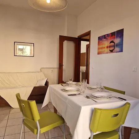 Nettuno 250 Metri Dal Mare - Free Parking 보르게토 산토 스피리토